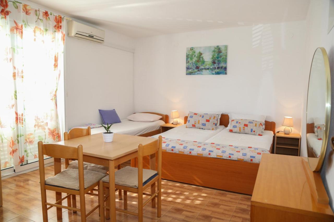 Apartments Butkovic Χβαρ Εξωτερικό φωτογραφία