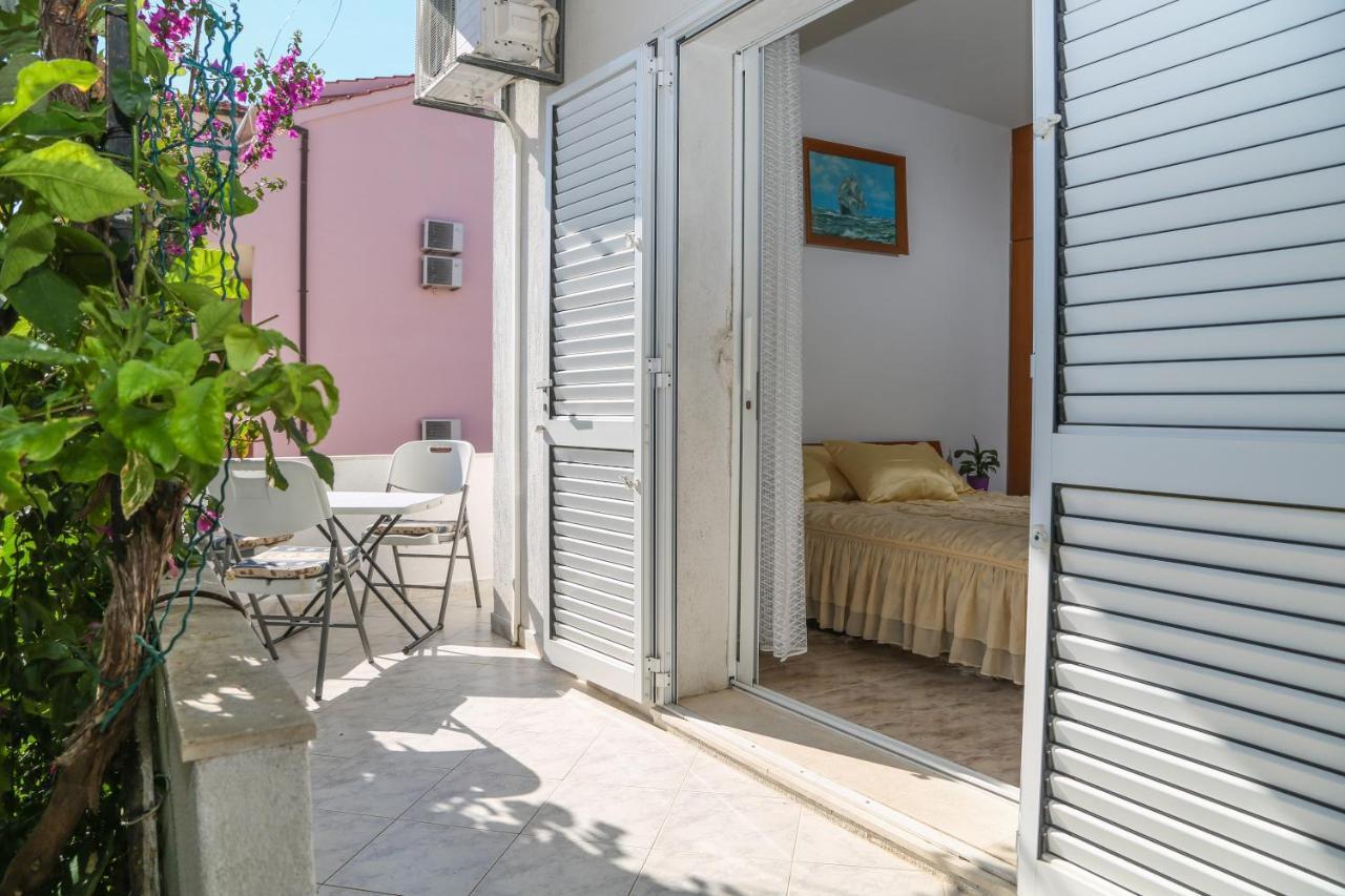 Apartments Butkovic Χβαρ Εξωτερικό φωτογραφία