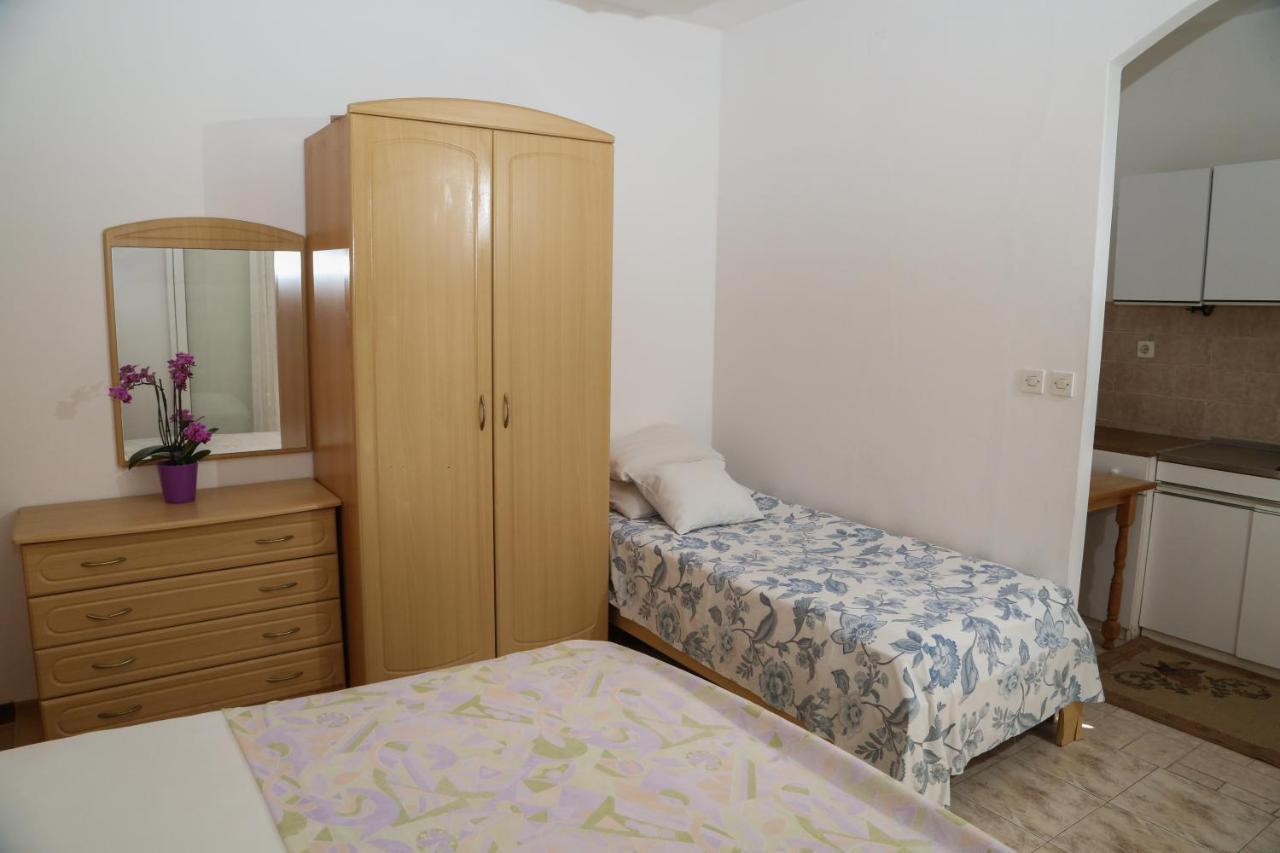 Apartments Butkovic Χβαρ Εξωτερικό φωτογραφία