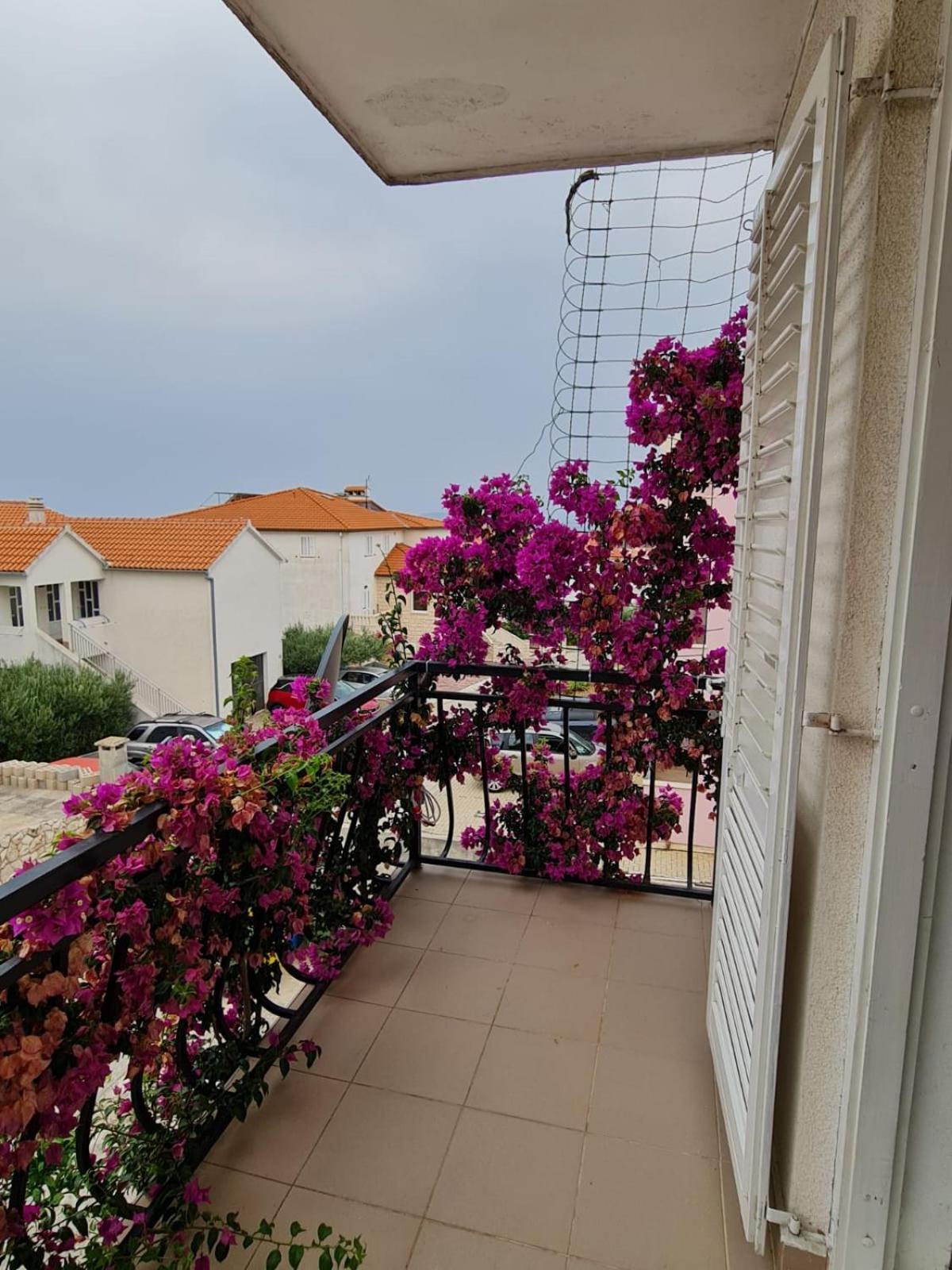 Apartments Butkovic Χβαρ Εξωτερικό φωτογραφία
