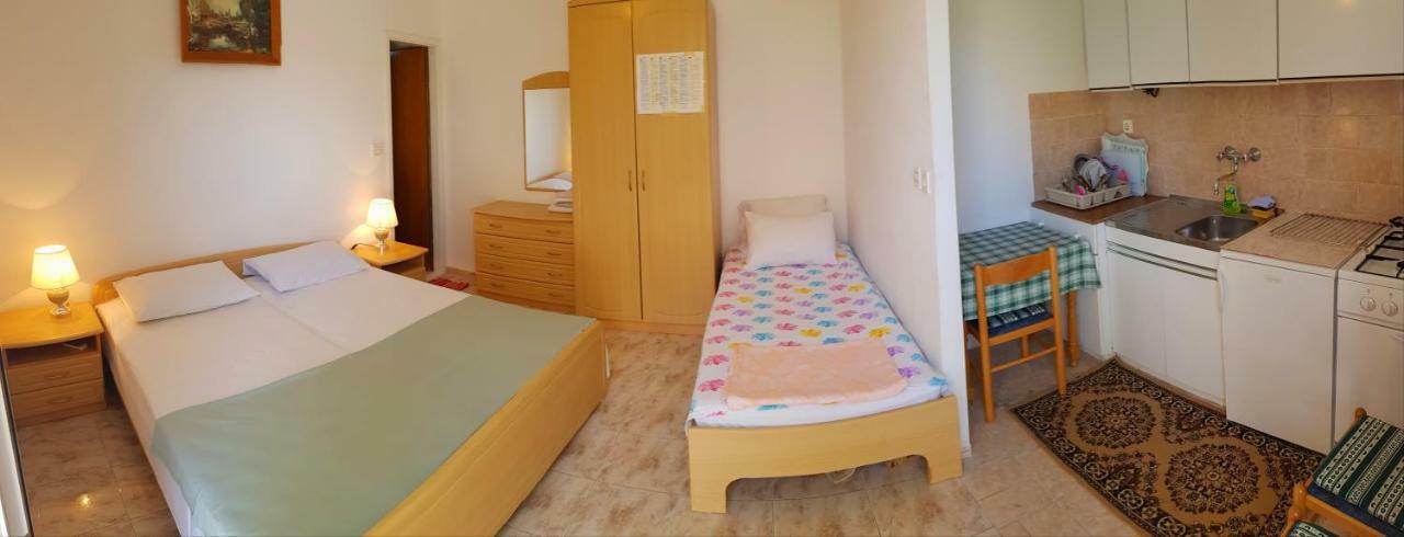 Apartments Butkovic Χβαρ Εξωτερικό φωτογραφία